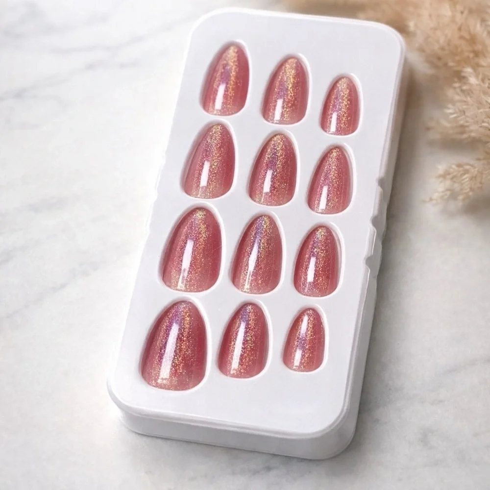 Nail - Picture 4 of 8